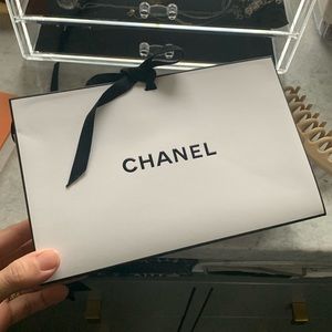 Chanel gift box